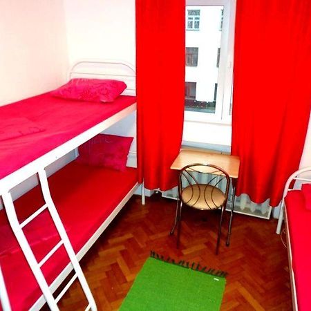Hostel Kreshatik Kiev Extérieur photo